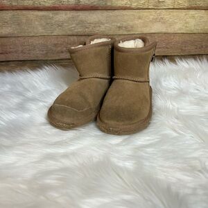 UGG Toddler Jona Mini Brown Boot Size 7